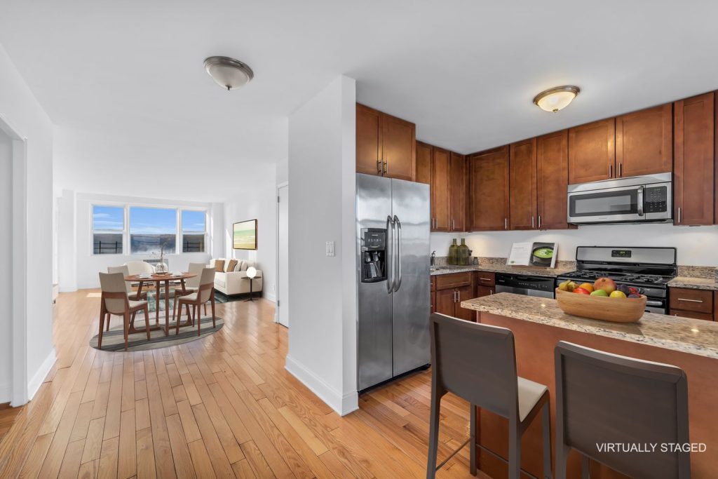 Each Friday we roundup a list of all the upcoming open houses for the weekend in Riverdale, Kingsbridge, Spuyten Duyvil, and Marble Hill. Click the button below to get access to our list of open houses. Which ones are you going to head to this weekend?