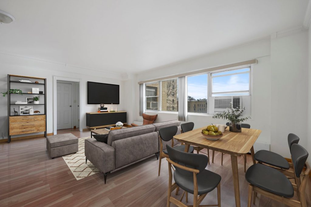 Each Friday we roundup a list of all the upcoming open houses for the weekend in Spuyten Duyvil. Which ones are you going to head to this weekend?