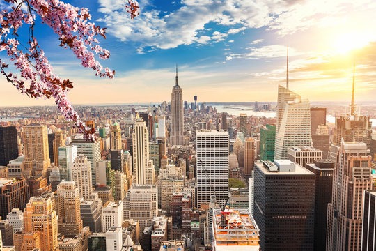 What is the real estate market outlook for Spring 2026 in New York?