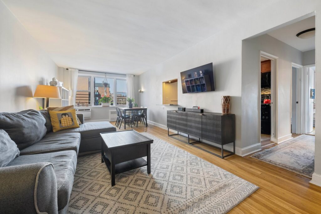 What is it like to live in the heart of Central Riverdale, Bronx?